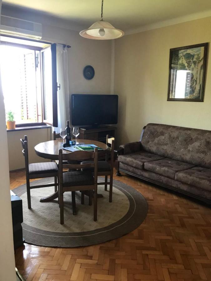 Apartman Nika Rijeka Eksteriør bilde